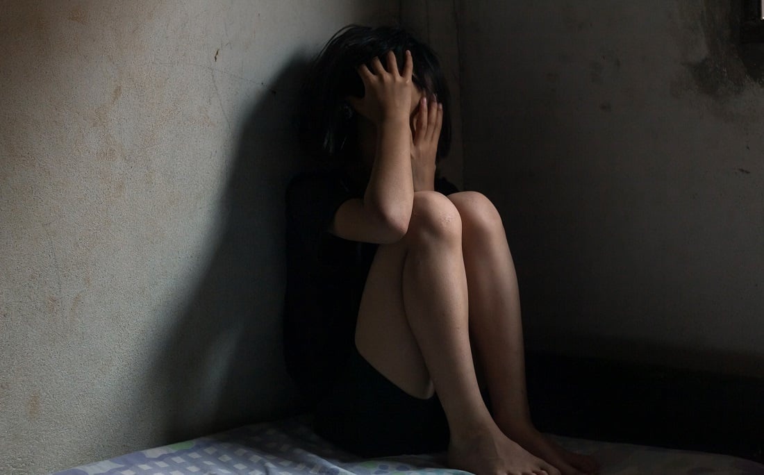 Menina de 12 anos é estuprada por jovem no caminho para academia