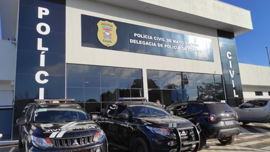 Polícia Civil prende homem por perseguir casal de namorados e descumprir medida protetiva