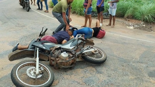 Ciclista morre em batida com motocicleta