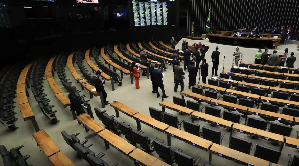 Câmara dos Deputados aprova castração química para pedófilos
