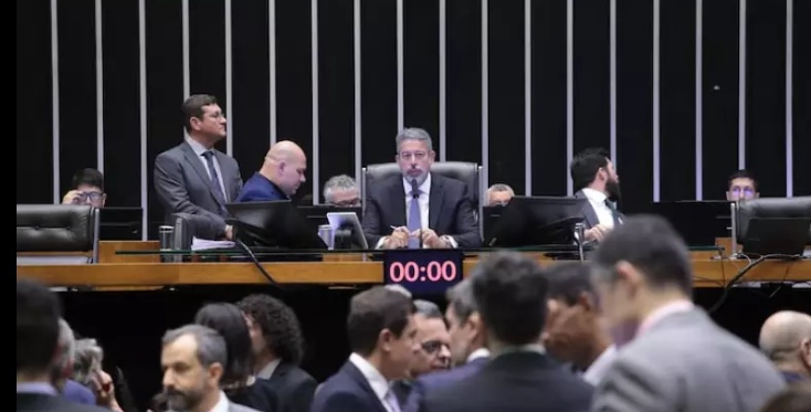 Câmara aprova reforma tributária; texto vai à sanção de Lula