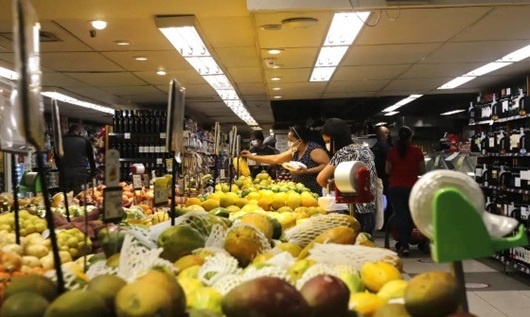 Ceia de Natal fica 10% mais cara neste ano