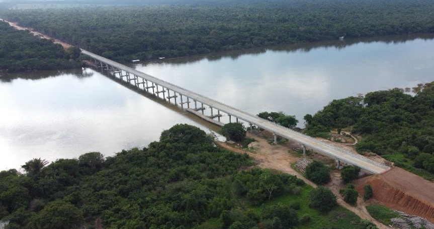 Governo de MT conclui ponte de 691 metros sobre o Rio Teles Pires entre Carlinda e Novo Mundo