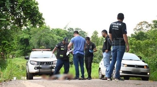 Corpo de homem é encontrado com aproximadamente 5 tiros na cabeça