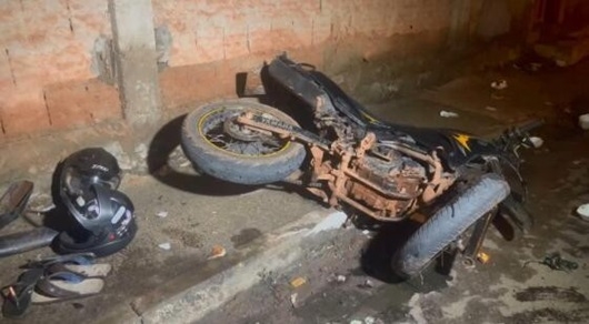 Batida entre motociclistas deixa um morto e dois feridos