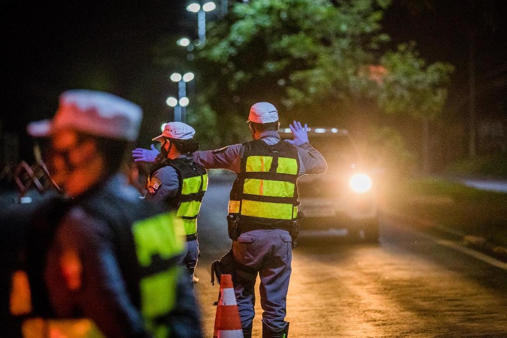 Lei Seca em Sinop termina com quatro condutores presos por embriaguez e 55 veículos removidos