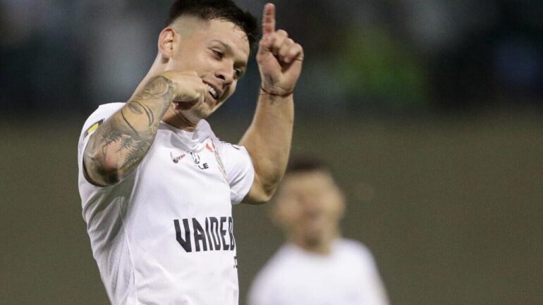 Jogador do Corinthians se envolve em acidente de trânsito com vítima fatal