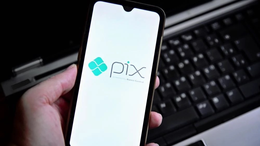 Após onda de fake news, governo decide revogar ato de monitoramento do Pix