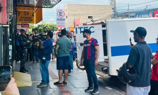 Policial à paisana reage e mata ladrão durante assalto a loja de celulares em MT
