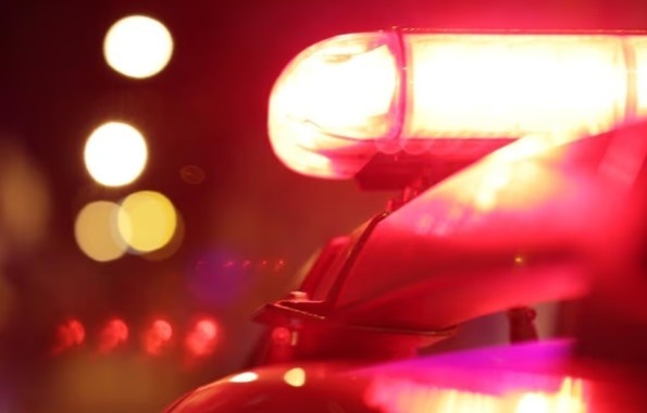 Mulher é baleada pelo marido e mente à Polícia Militar para tentar protegê-lo