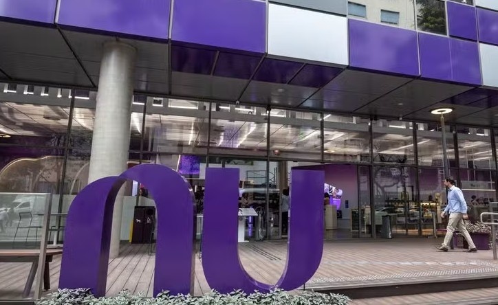 Nubank ultrapassa Itaú em número de clientes e se torna terceiro maior do Brasil