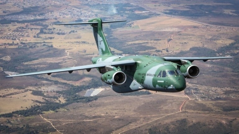 Três militares são presos suspeitos de transportar drogas em avião da FAB