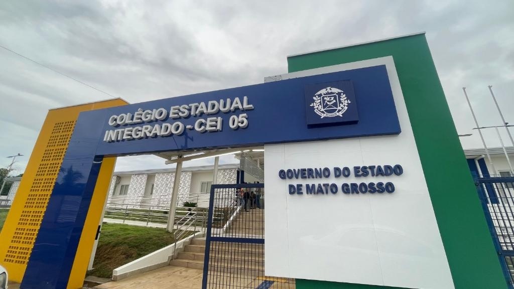 Seduc realiza consulta em 31 escolas da Rede Estadual para conversão em modelo cívico-militar