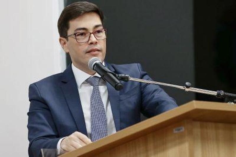 Governador nomeia 1º colocado da lista tríplice para cargo de desembargador
