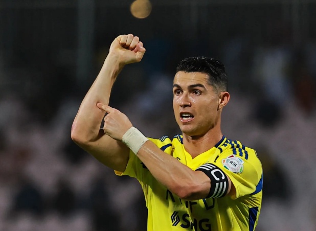 Cristiano Ronaldo não viaja para jogo no Irã por risco de ser chicoteado, diz jornal