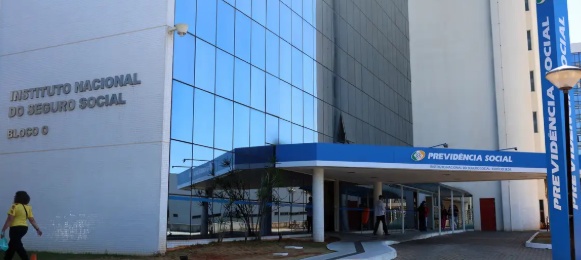 INSS começa a pagar benefícios antecipados nesta quinta