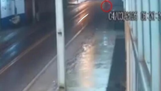 Vídeo flagra motorista bêbado matando idosa que fazia caminhada