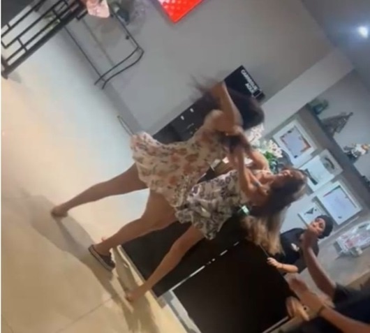 Mulheres são presas após briga em pizzaria de Sinop