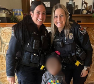 Criança de 4 anos denuncia mãe à polícia após ela comer seu sorvete