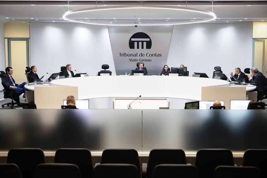 TCE-MT aponta direito de servidores à devolução de contribuição previdenciária cobrada indevidamente