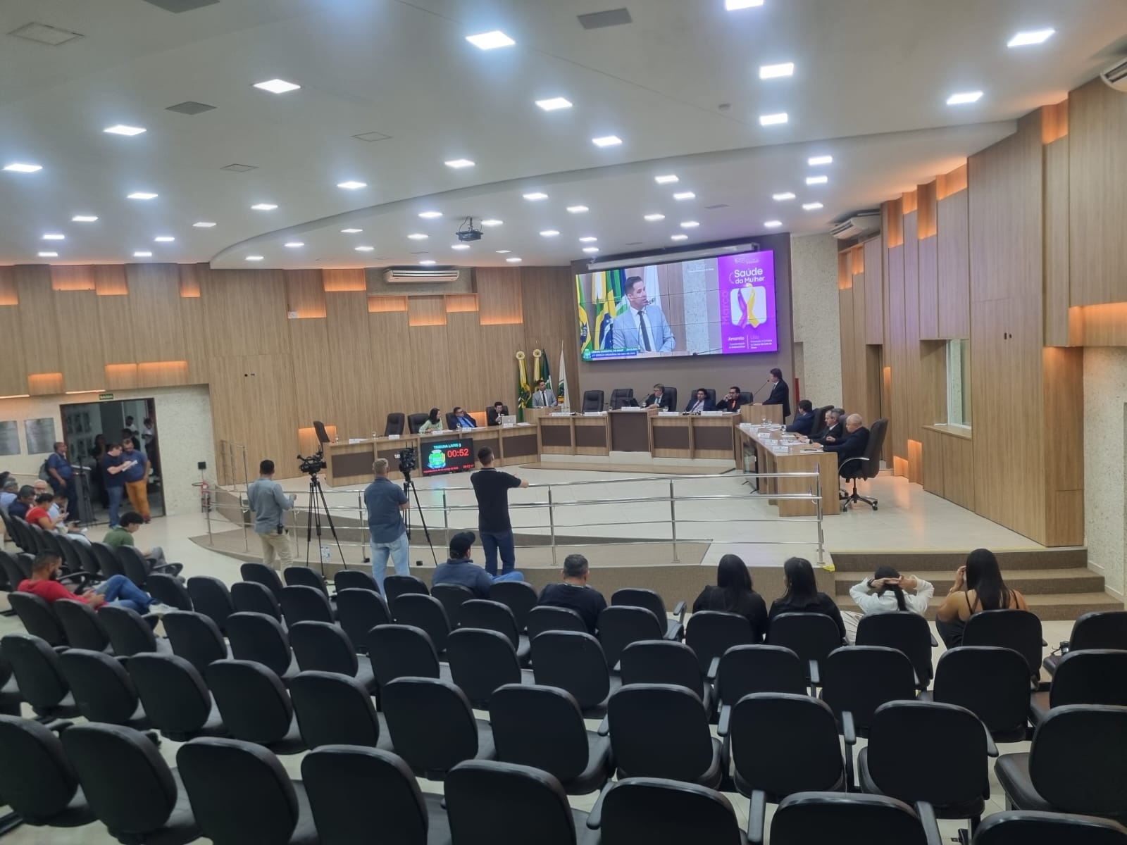 Câmara aumenta número de vereadores para próxima eleição 