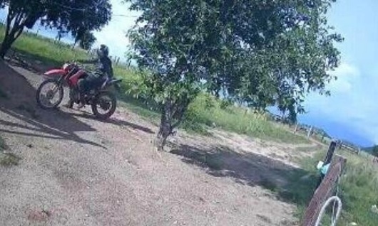 Ladrão invade sítio com canivete, mas morador reage e o mata