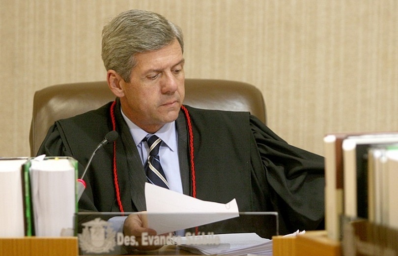 TRF absolve ex-desembargador, filho de ex-juiz e mais 8 por venda de sentenças