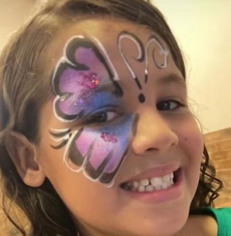 Menina de 8 anos morre após realizar 'desafio do desodorante'
