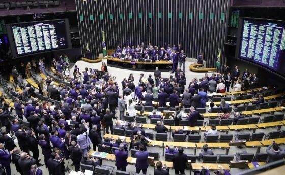 Pedido de urgência para votar 'PL da Anistia' é apresentado na Câmara; 7 deputados de MT assinaram