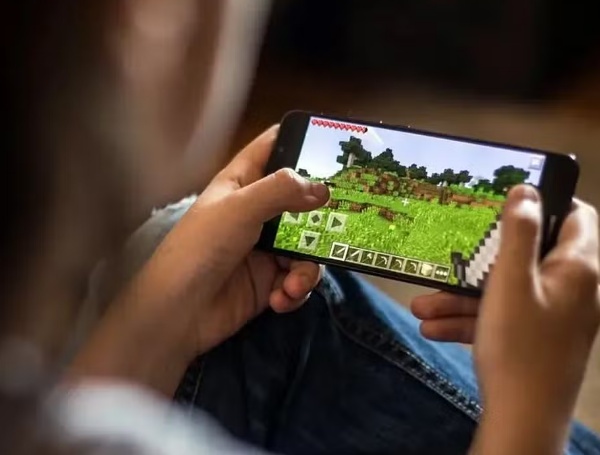 A psicologia por trás do fascínio de crianças com Minecraft