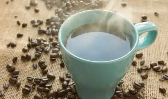 Mulher acusa marido de envenenamento após tomar café preparado por ele