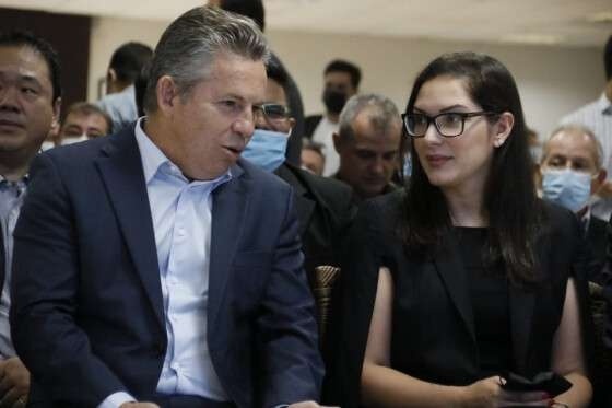 Mendes diz que Janaina está na oposição e, por isso, 'é natural pagar emendas por último'