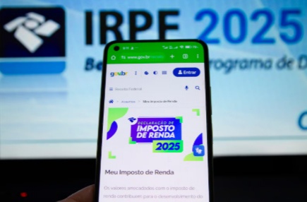 Quem declarar até esta sexta-feira (9) pode entrar no 1º lote de restituição do IR 2025