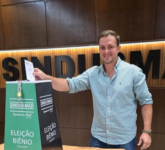 Felipe Antoniolli é reconduzido à presidência do Sindusmad para o biênio 2025-2027