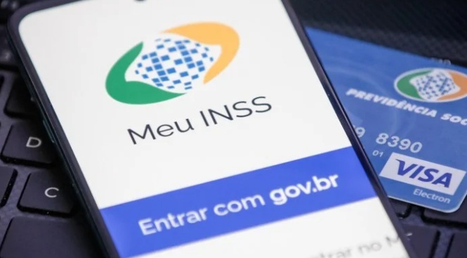 Pedidos de reembolso de aposentados do INSS já somam R$ 1 bilhão, calcula AGU