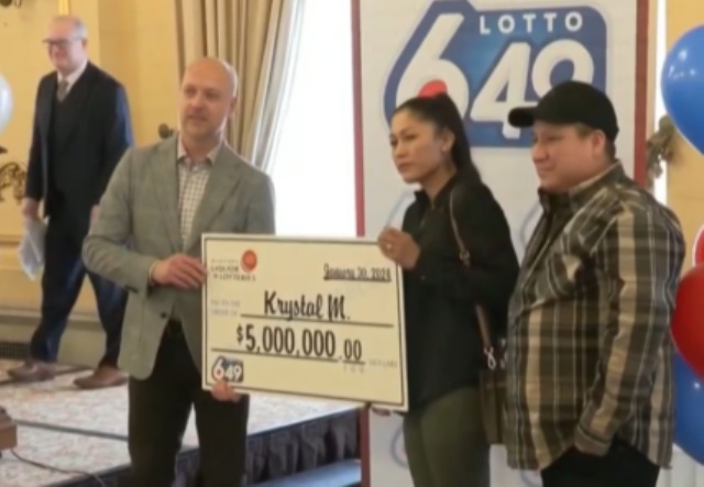 Homem ganha milhões na loteria, mas namorada recebe prêmio e depois desaparece