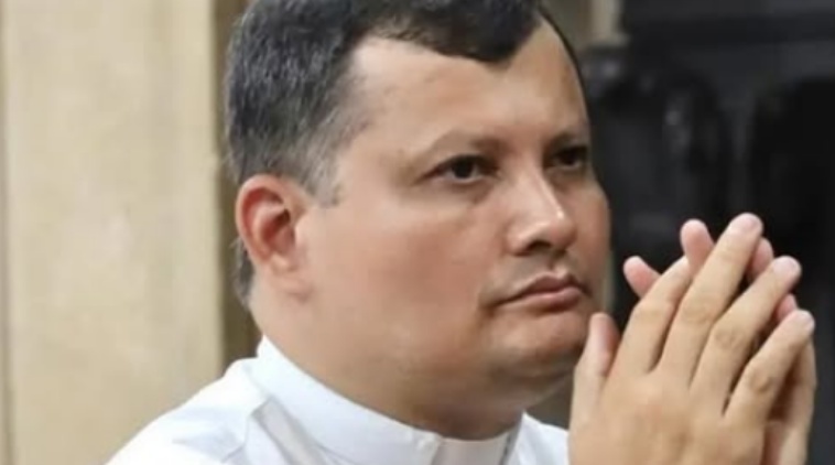 Padre desaparecido é encontrado preso em telhado da casa, em Alagoas
