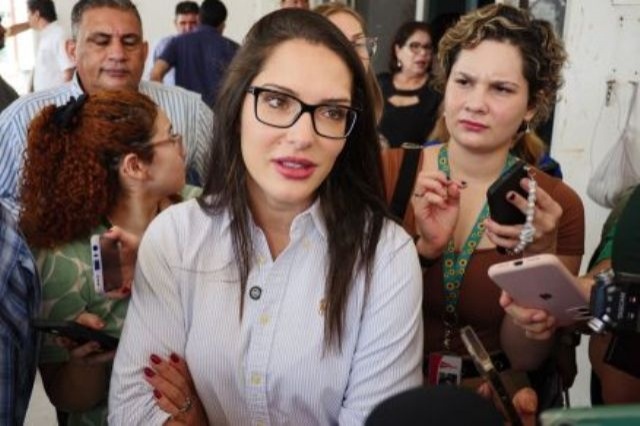 Janaina diz que Juarez deve ficar no MDB e descarta debandada