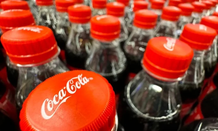 Segunda maior fábrica da Coca-Cola no Brasil tem produção suspensa por contaminação