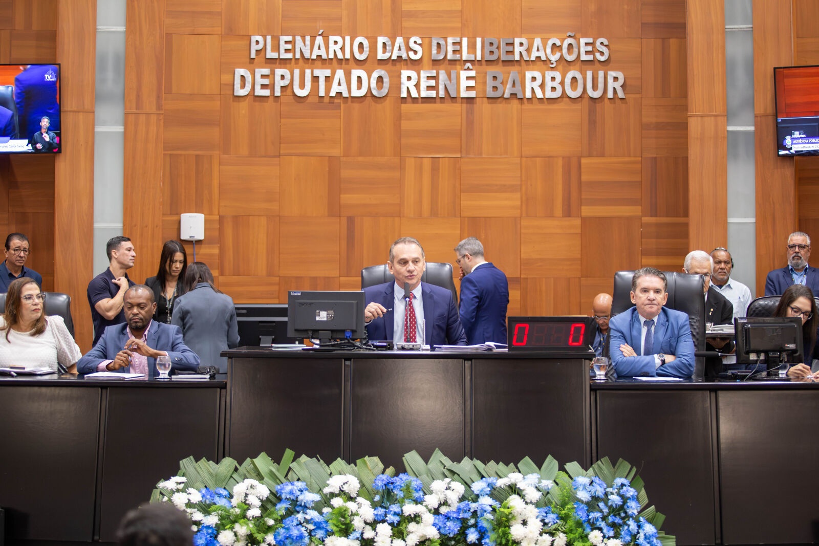 TCE/MT defende que Estado promova REFIS e pague empréstimos