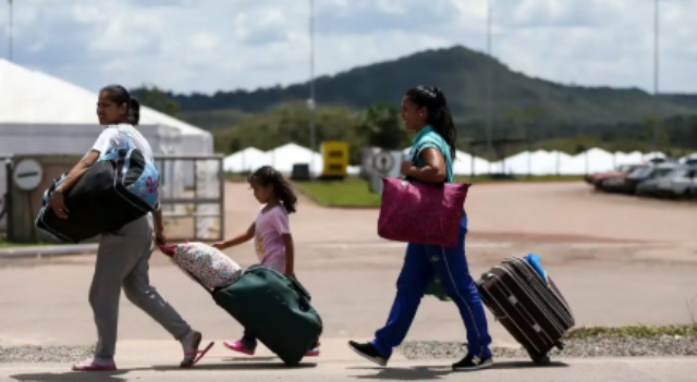 Número de estrangeiros no Brasil cresce 70% em 12 anos e passa de 1 milhão, aponta IBGE