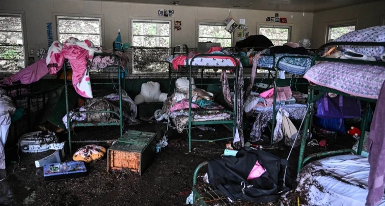 Inundações no Texas deixam 43 mortos e dezenas de crianças desaparecidas