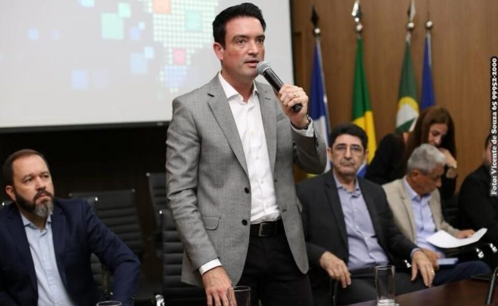 Crise Econômica leva prefeitos a defenderem nova partilha do ICMS