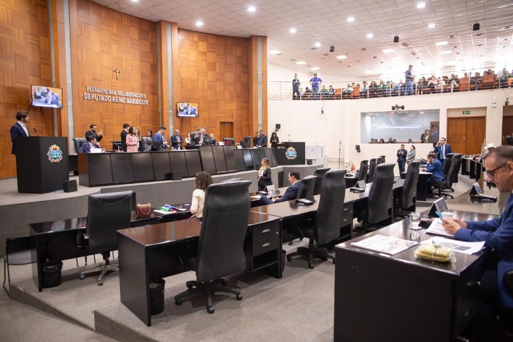 Deputados da ALMT aprovam projeto da LDO de 2026 em primeira votação