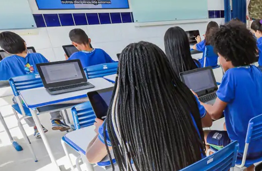 Rede Estadual retoma aulas nesta terça-feira após recesso para estudantes e professores