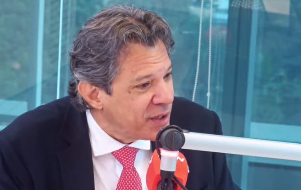 Devolver na mesma moeda não está sendo considerado, diz Haddad