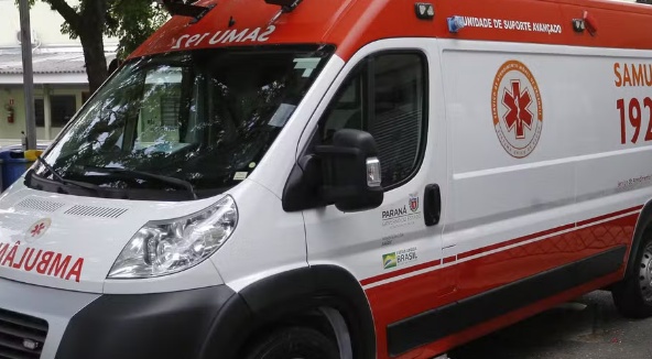 Jovem morre após passar mal em viagem de ônibus, e socorristas encontram 26 iPhones colados ao corpo