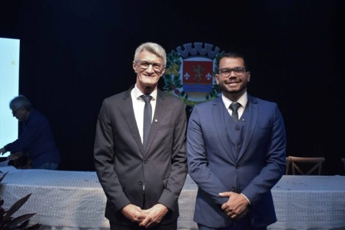 Julgamento no TRE-MT aponta maioria por absolvição de Chico Gamba e Robson Quintino