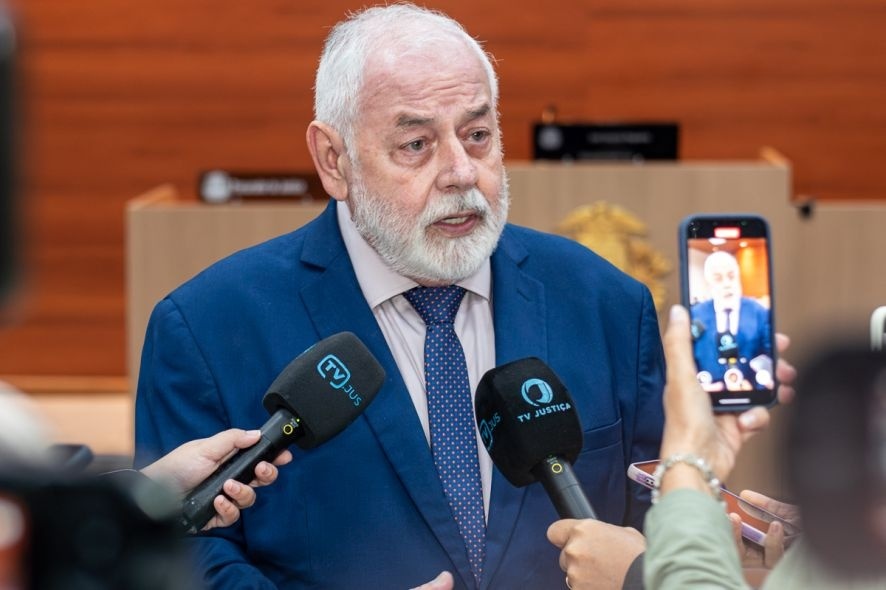 PM é preso ao enviar R$ 10 mil ao TJ se passando por Zuquim