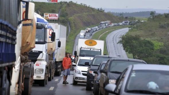 Juíza federal manda governo reativar radares em rodovias